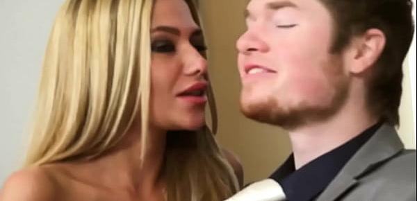 trendsMarried Blonde Wifey Cheating On Hubby Just To Arouse